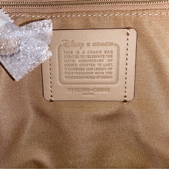 Coach Mickey leather purse and keychain set New - Picture 10 of 16